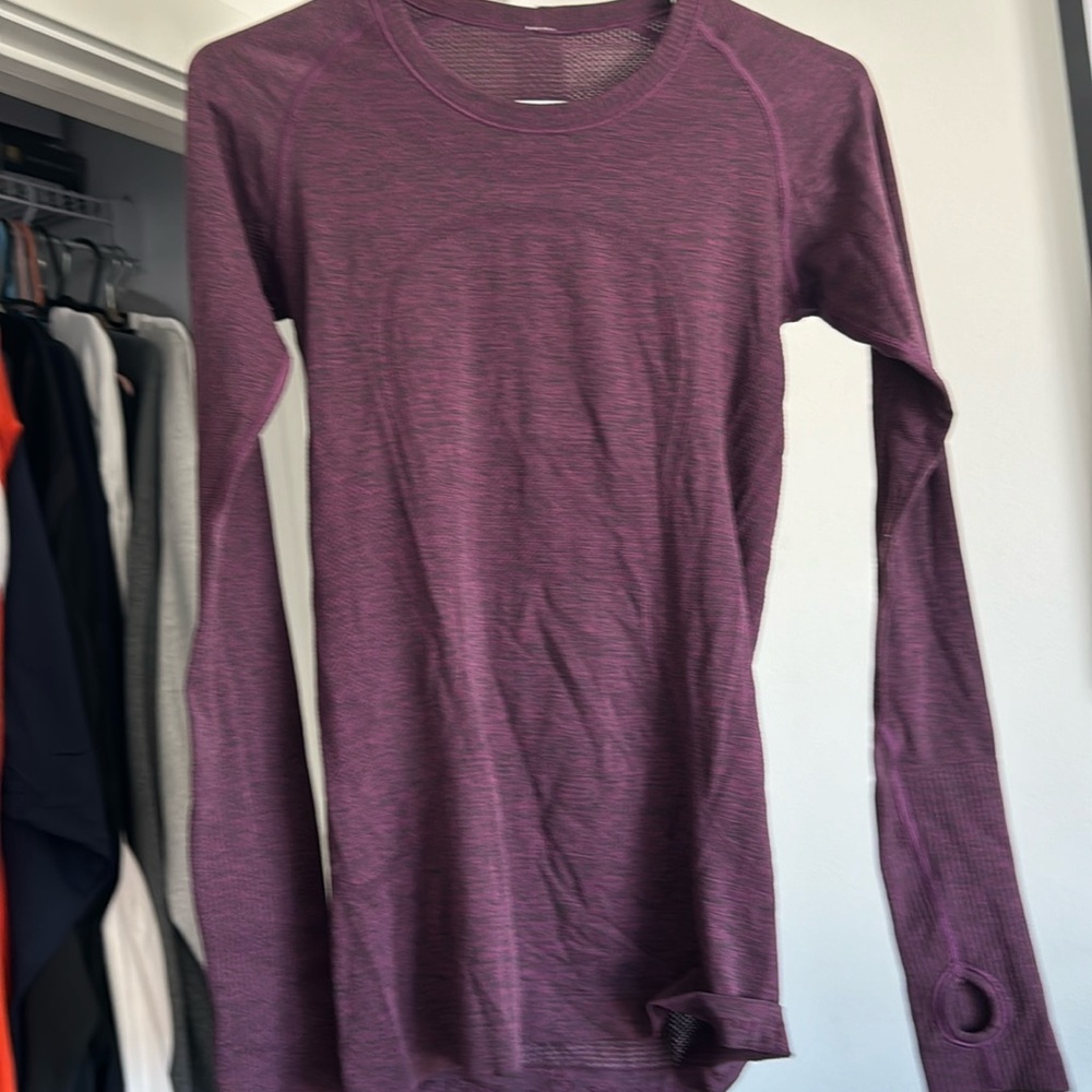 Lululemon long sleeve shirt